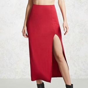 Red mid skirt with slit